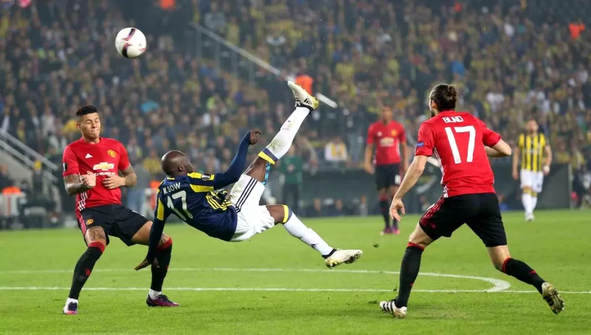 Fenerbahçe, Manchester United’ı Ağırlayacak