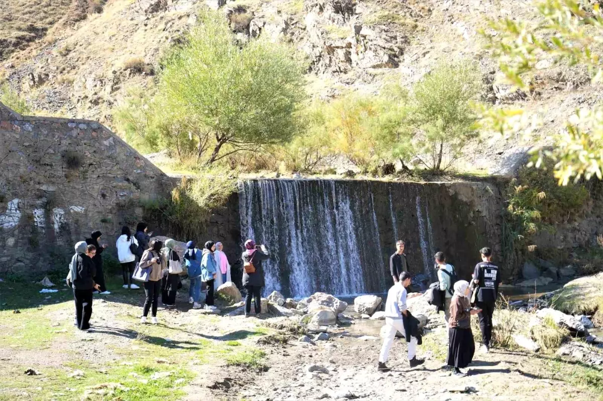 Muş’ta Doğa Yürüyüşü Etkinliği