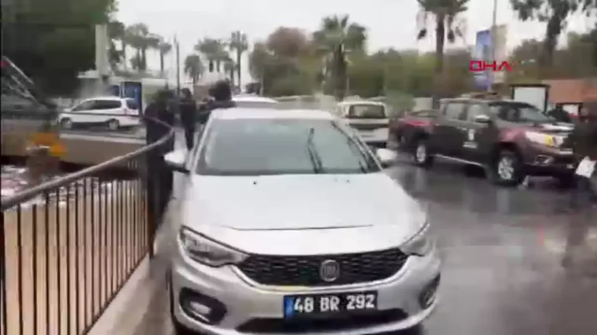 Bodrum’da Şiddetli Sağanak Kenti Göle Döndürdü